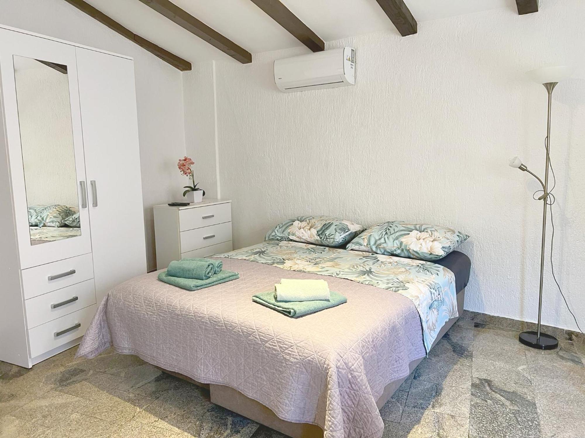 Apartments Ares Rovinj Exteriör bild
