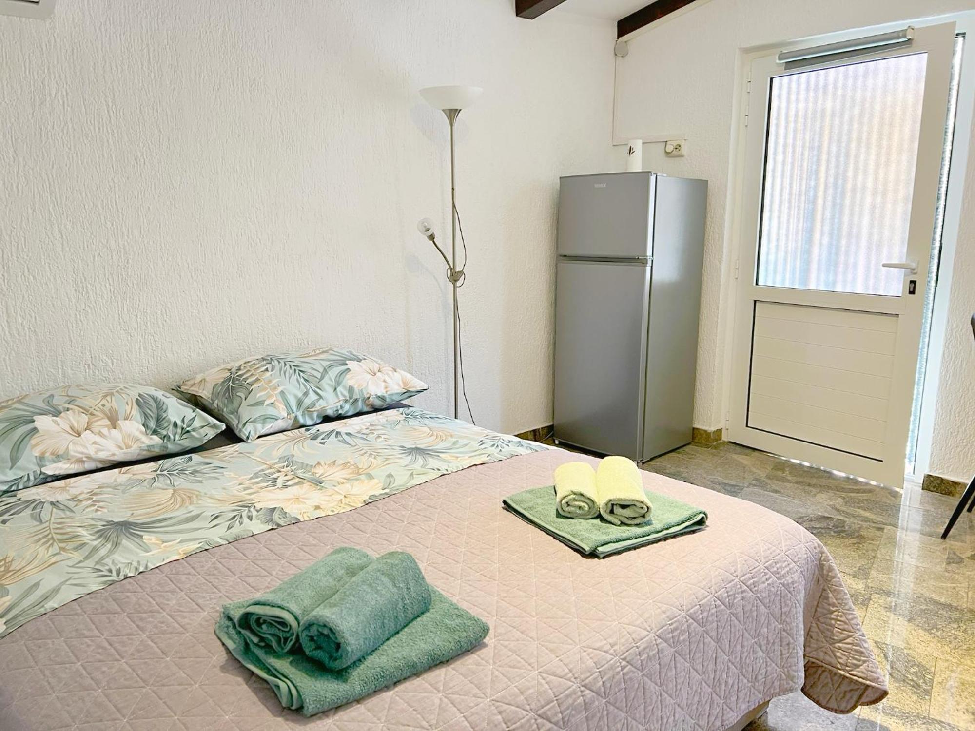 Apartments Ares Rovinj Exteriör bild