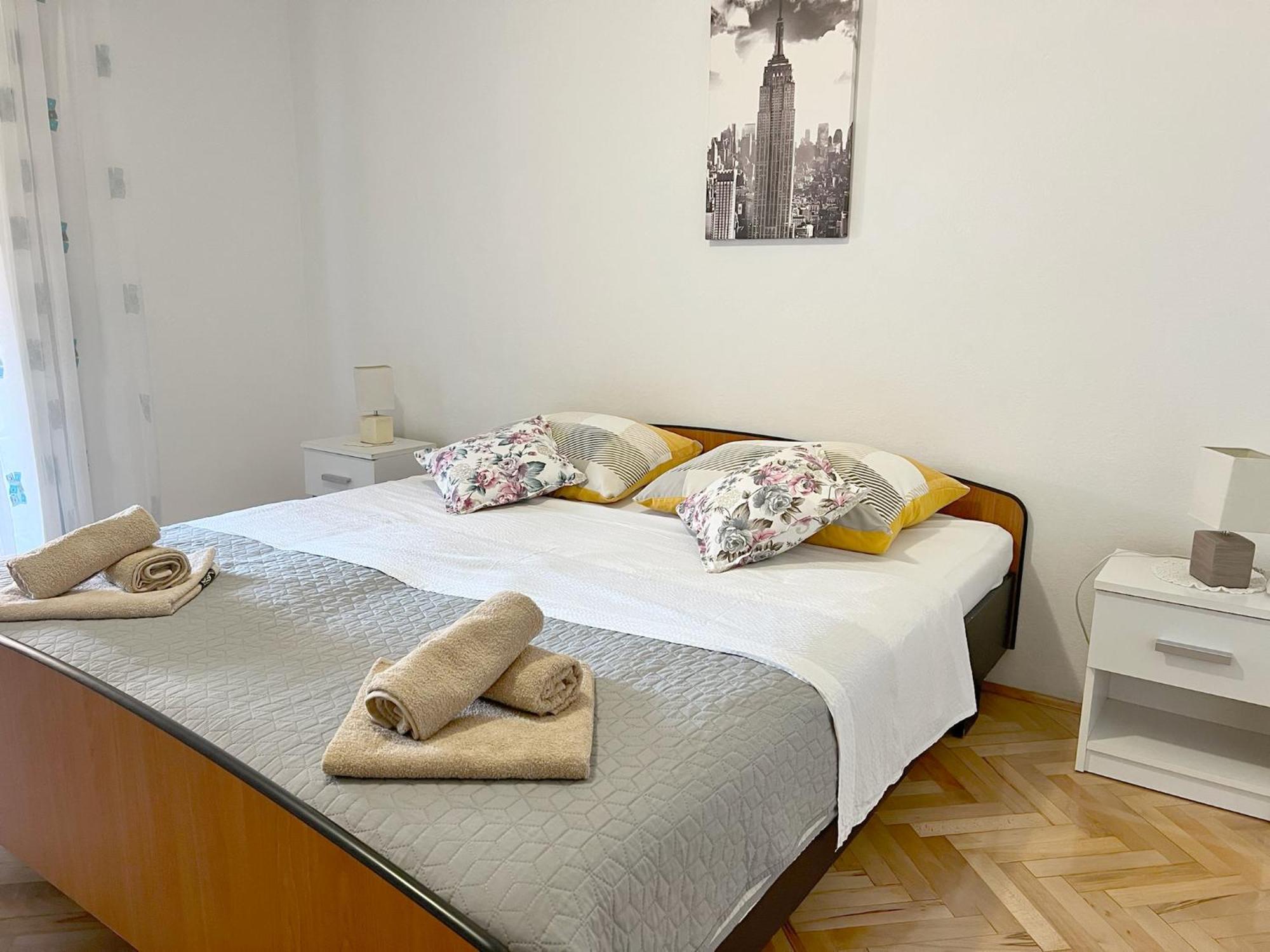 Apartments Ares Rovinj Exteriör bild