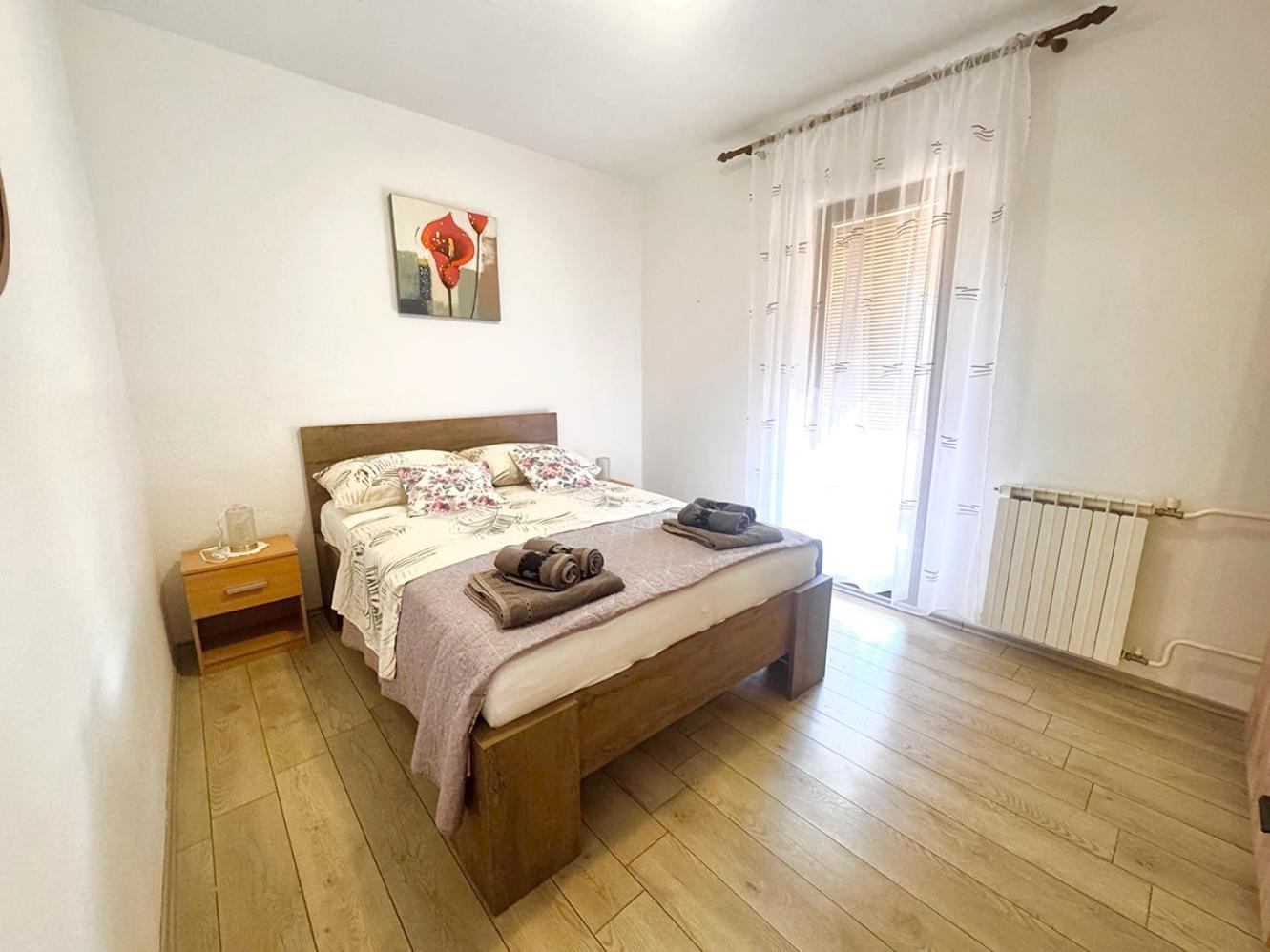 Apartments Ares Rovinj Exteriör bild